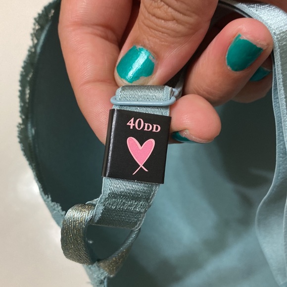 Victoria's Secret Blue and Gold Bra - Picture 8 of 8